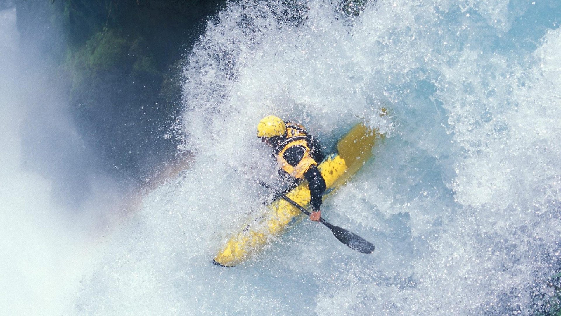 奥运周期下的双重奏，哈兰德接管关键战，波兰足球斩落那不勒斯的启示