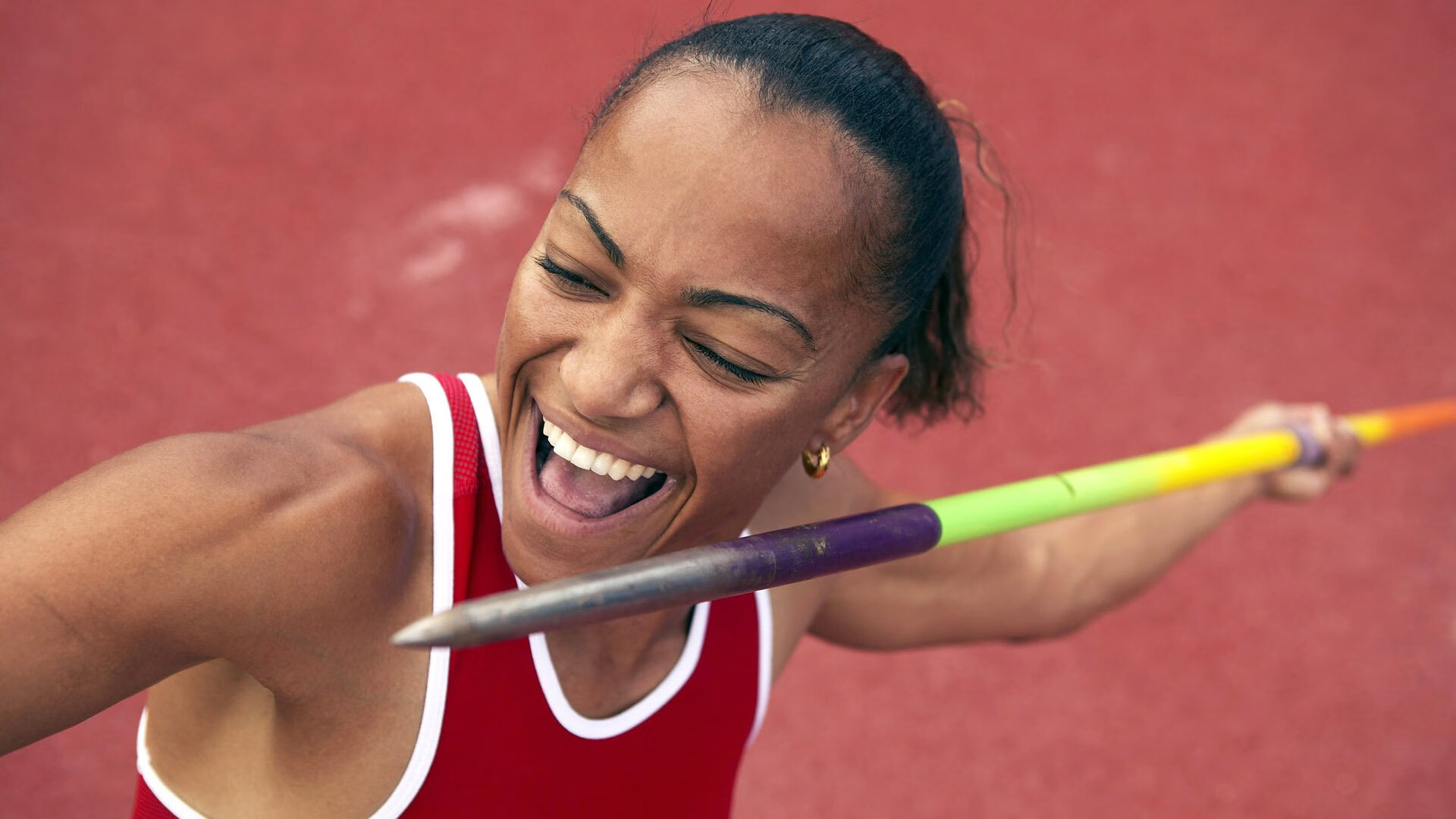 当詹姆斯爆发遇上森林狼式防守,深圳队的跨洋篮球课