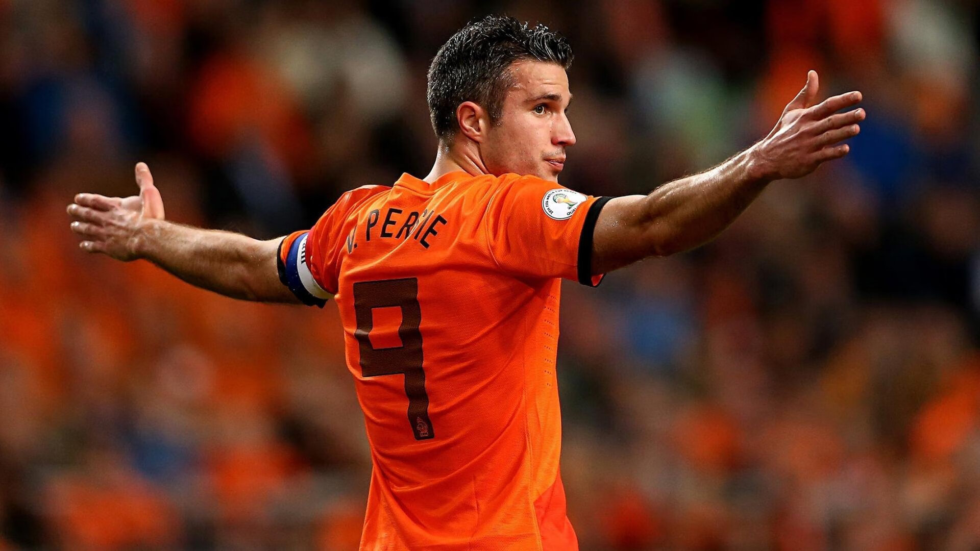 欧冠半决赛之夜，布克对手完全无解，他如何成为球场上的绝对主宰？